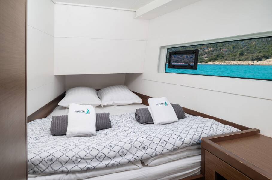 Lagoon 40 