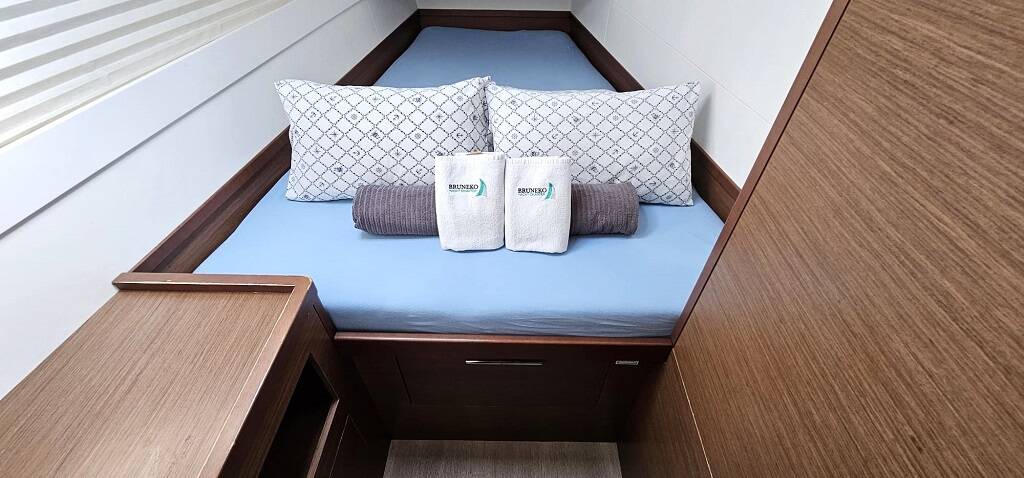 Lagoon 40 