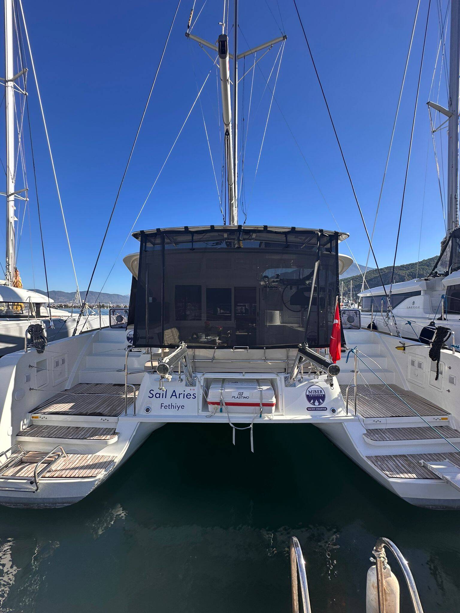 Lagoon 40 Miber Aries