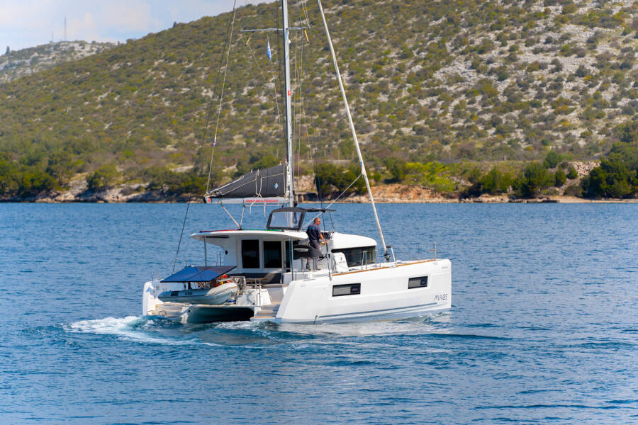 Lagoon 40 