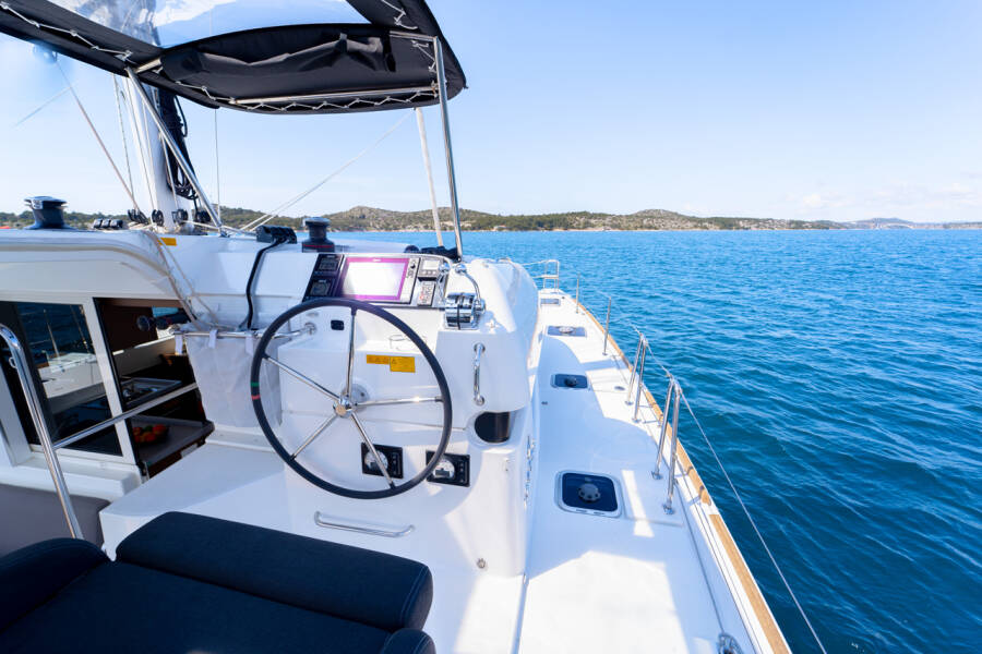 Lagoon 40 