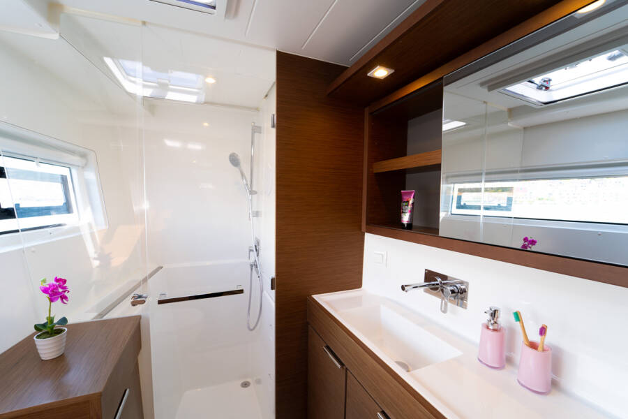 Lagoon 40 