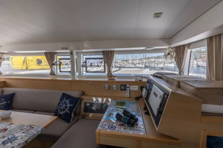 Lagoon 400 S2 Mirfak