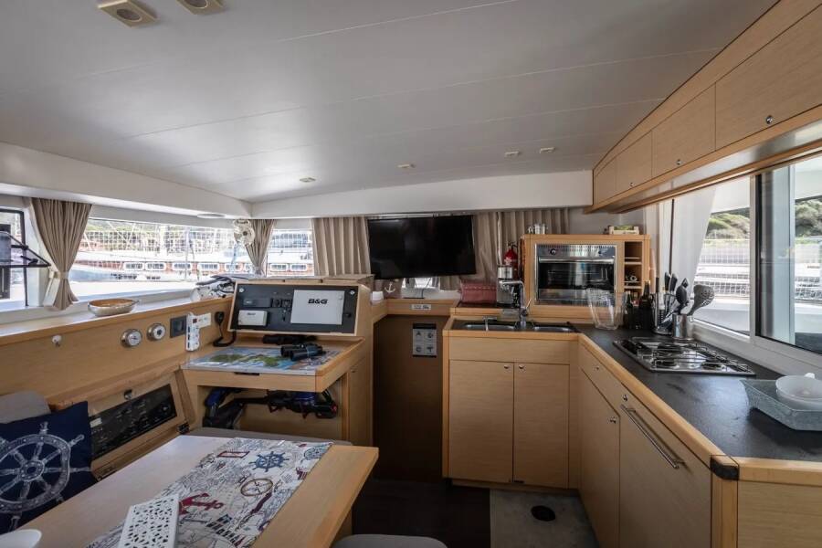 Lagoon 400 S2 Mirfak