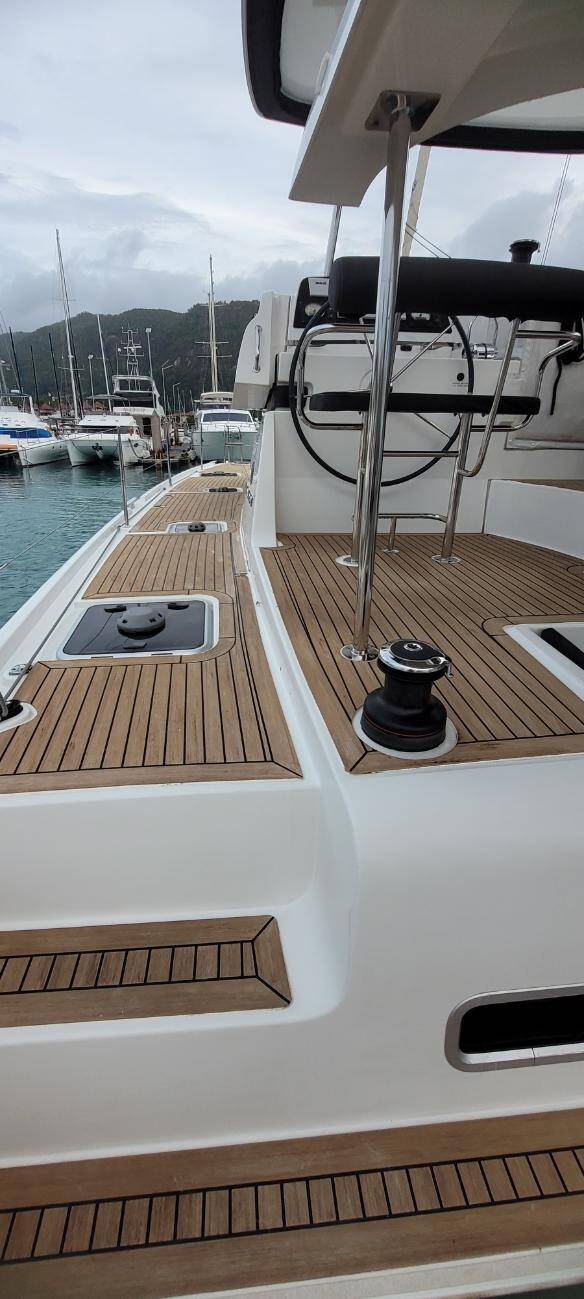 Lagoon 42 Best Love