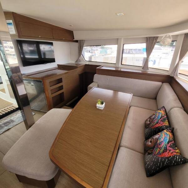 Lagoon 42 Best Love