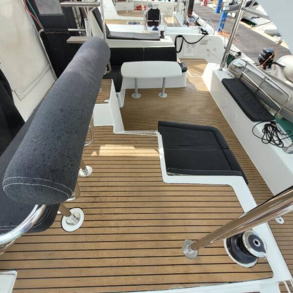 Lagoon 42 Best Love