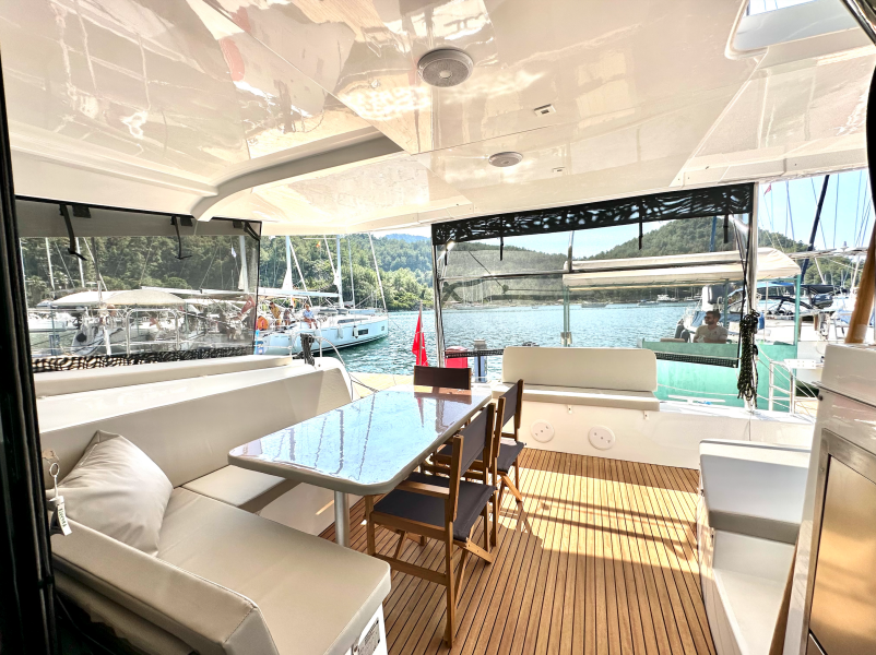 Lagoon 42 Sail Proteus