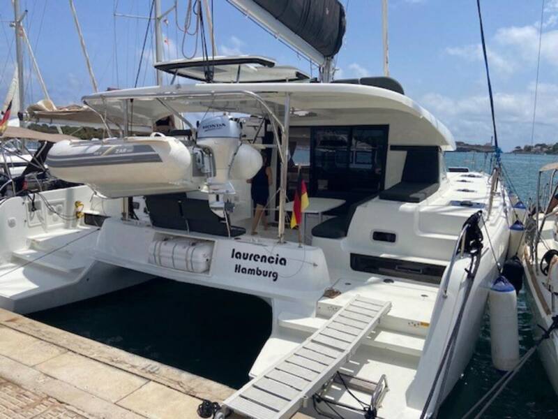 Lagoon 42 Laurencia