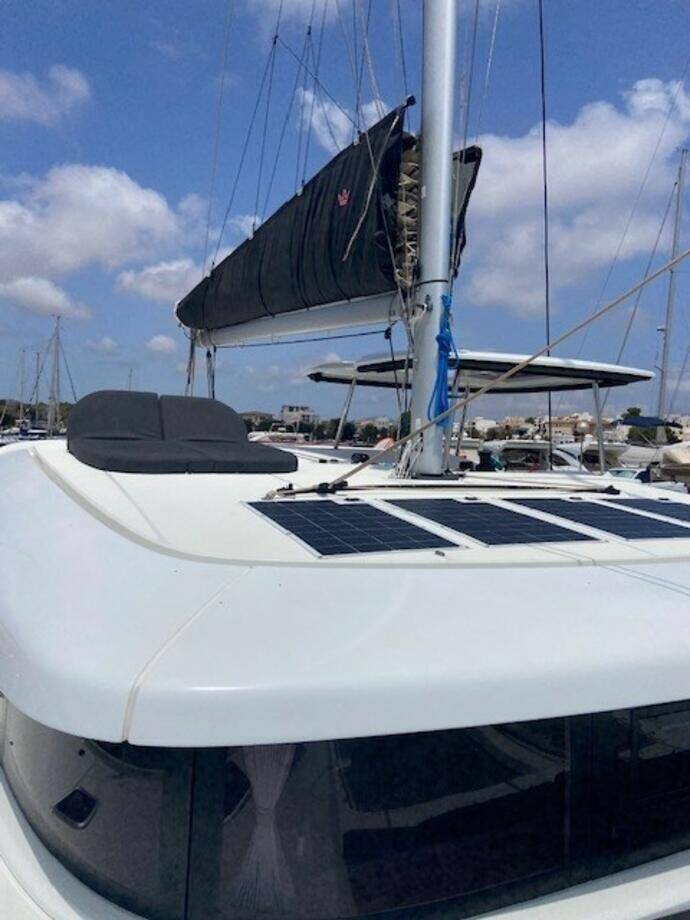 Lagoon 42 Laurencia