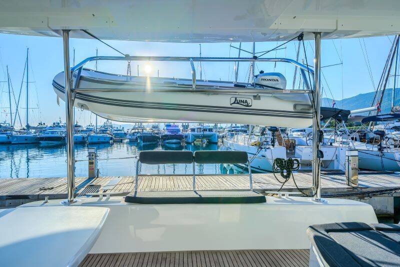 Lagoon 42 Olyntha