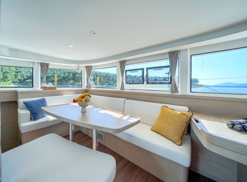 Lagoon 42 Olyntha