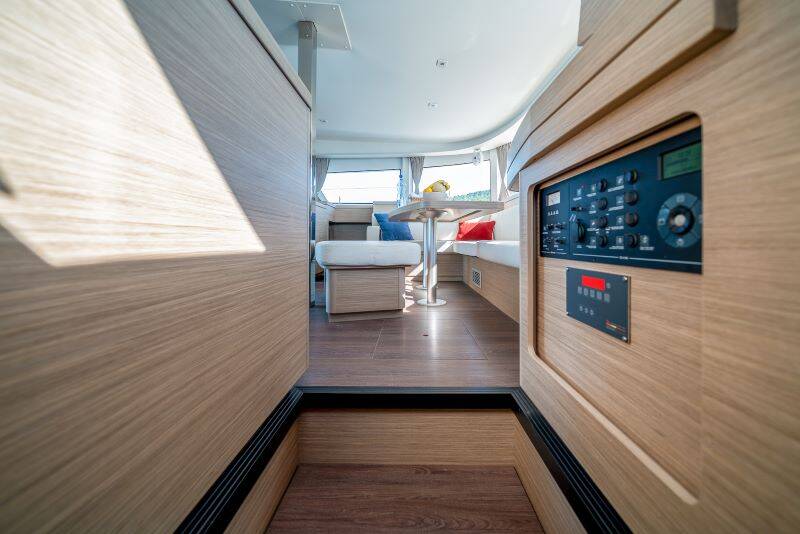 Lagoon 42 Olyntha