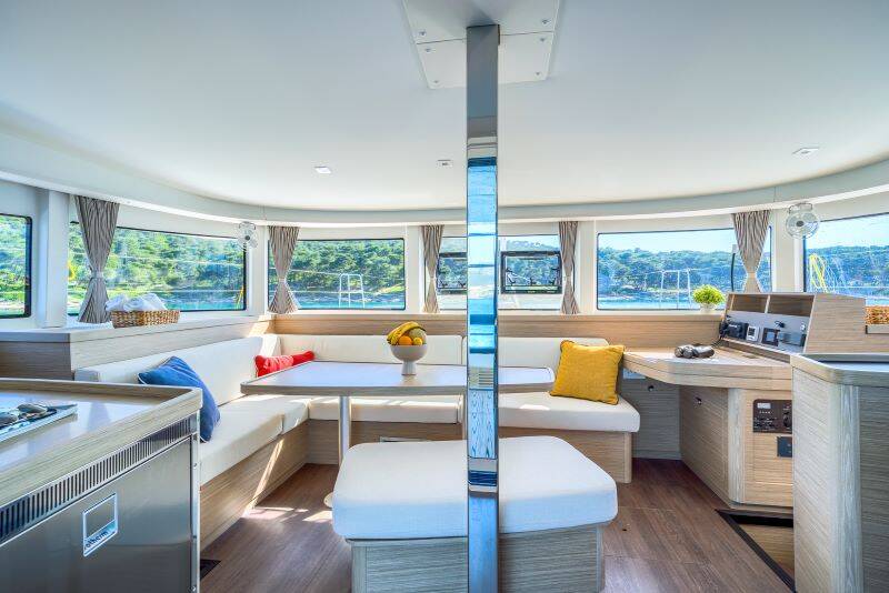 Lagoon 42 Brattia