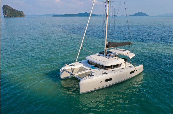 Lagoon 42 Silence