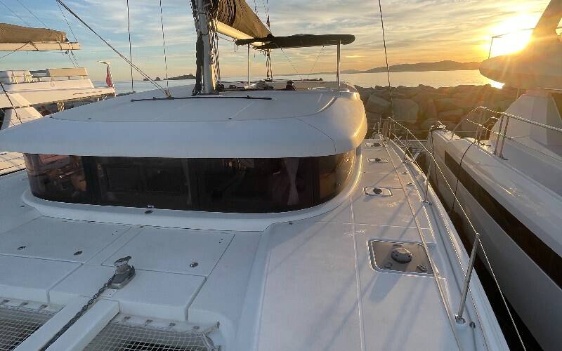 Lagoon 42 Double Trouble