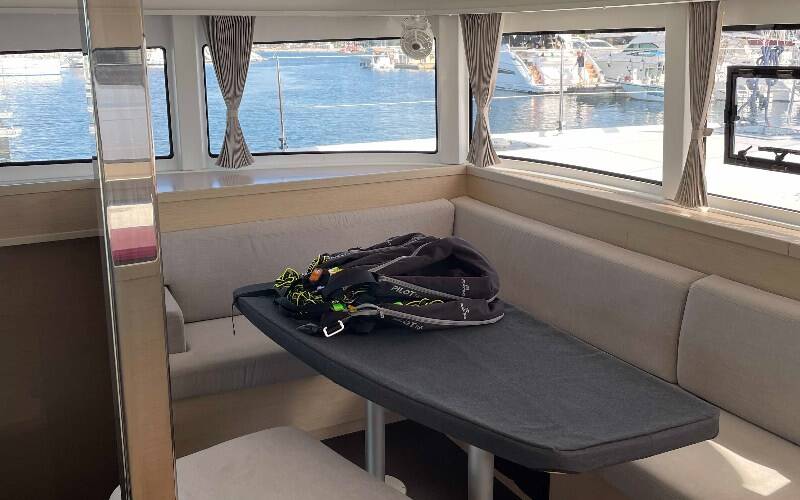 Lagoon 42 Aventura