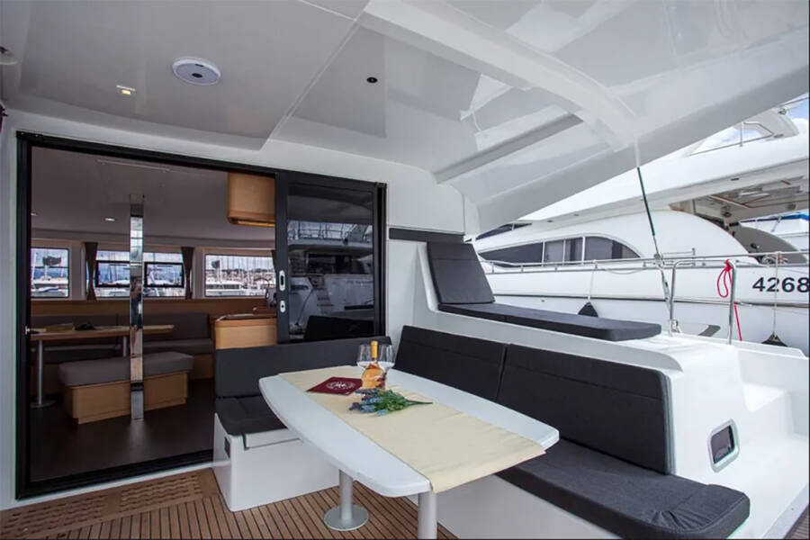Lagoon 42 Sofibel