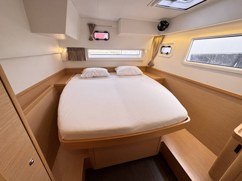Lagoon 42 Sofibel