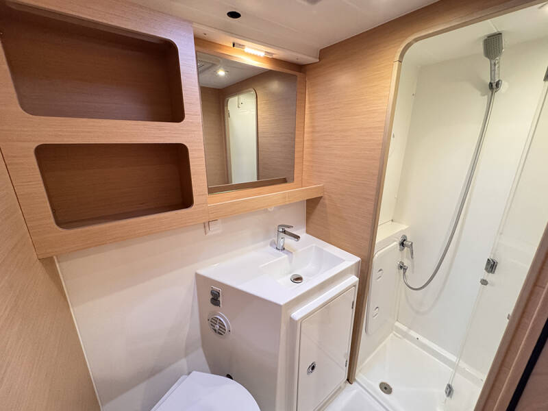 Lagoon 42 Sofibel