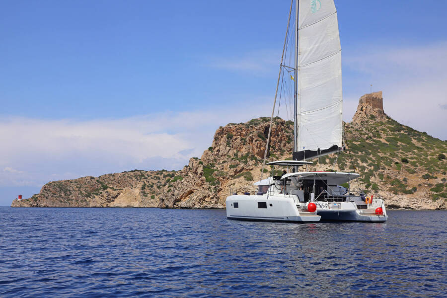 Lagoon 42 Moonlight