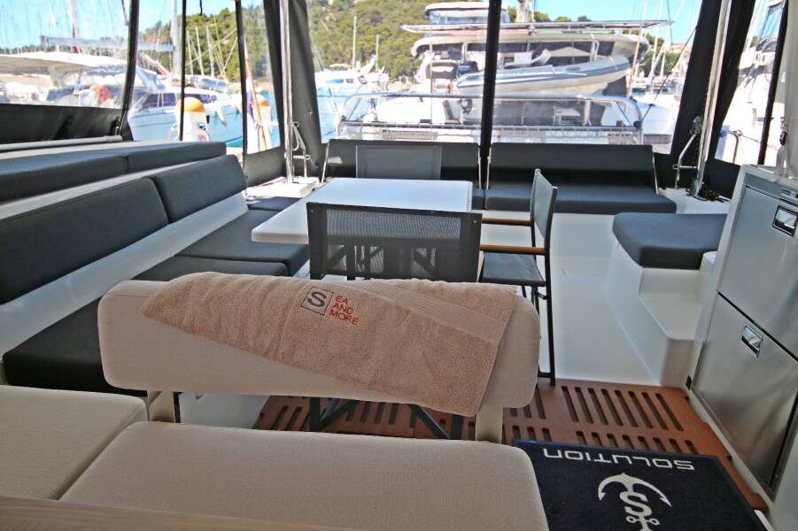 Lagoon 43 Solution