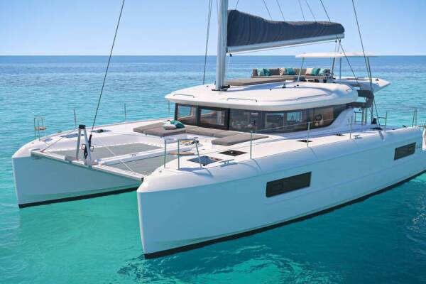 Lagoon 43 Active.Cruises
