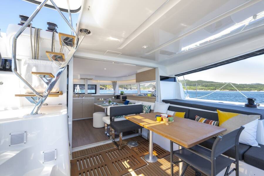 Lagoon 43 Fox