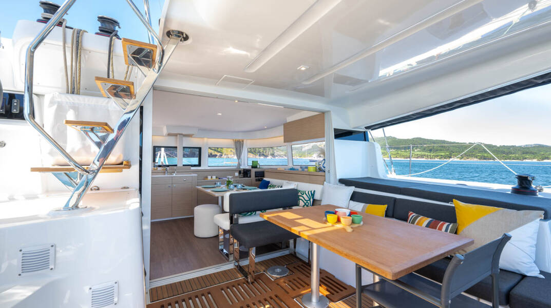 Lagoon 43 Epic Life