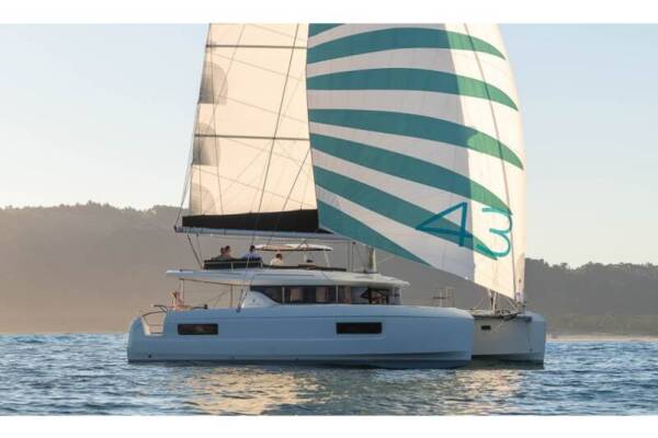 Lagoon 43 Brand New