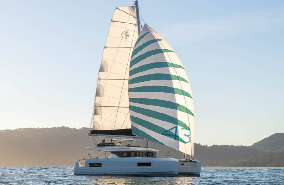 Lagoon 43 Michelangelo