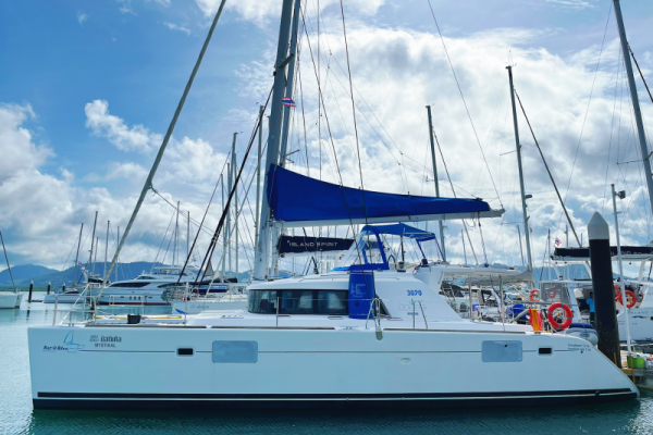 Lagoon 440 Mystikal