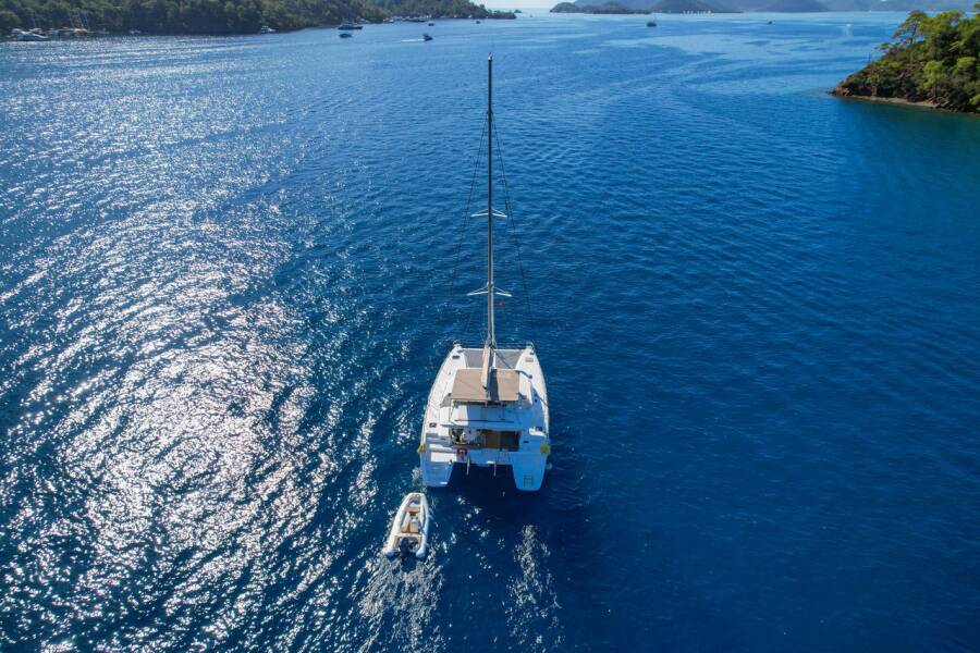 Lagoon 450 F Kokopelli