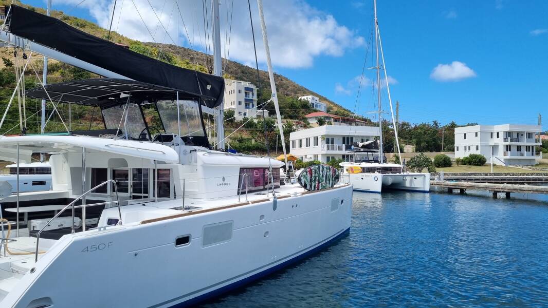 Lagoon 450 Sea Runner IV