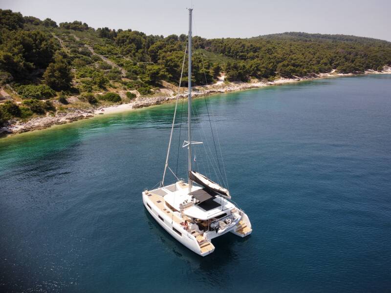Lagoon 46 OW Uncharted