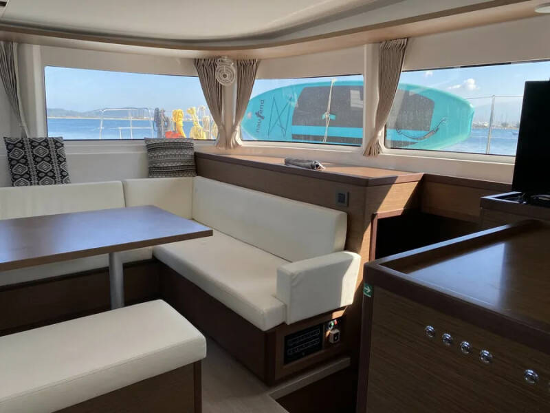 Lagoon 46 Sundowner