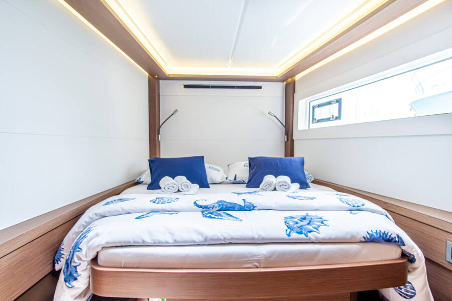 Lagoon 46 Velvet Breeze