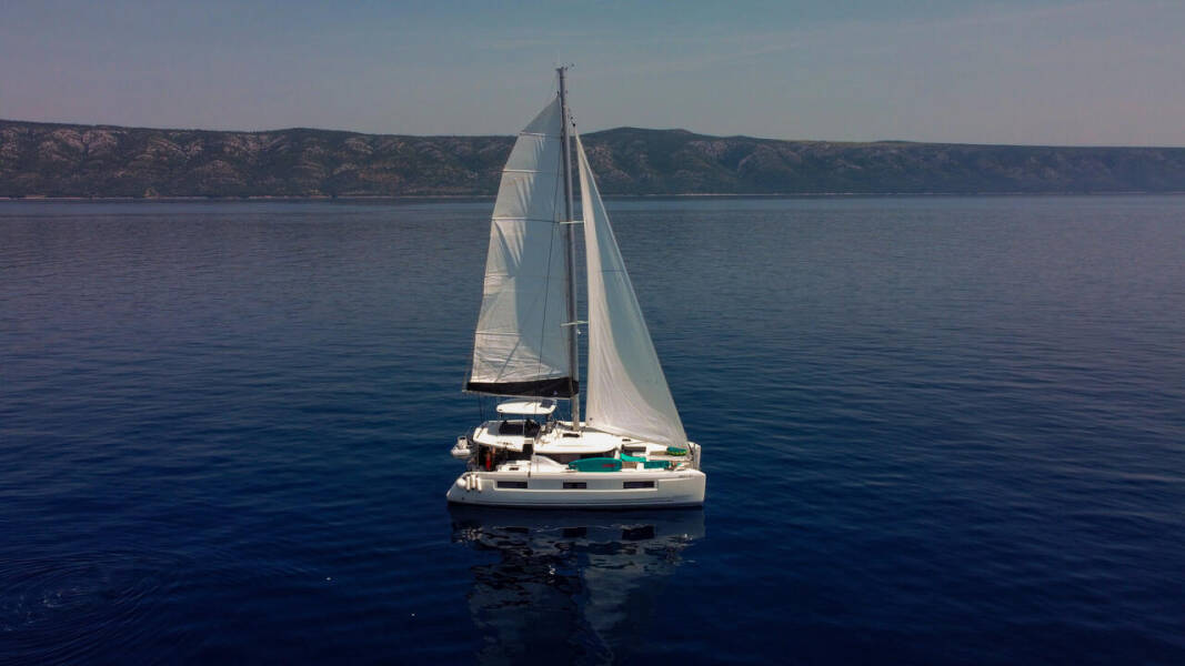 Lagoon 46 Cortes