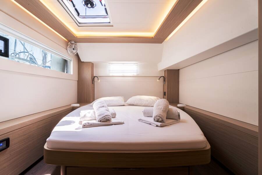 Lagoon 46 Escape