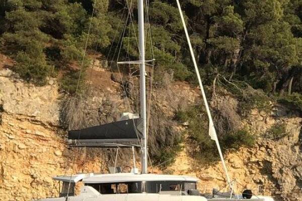 Lagoon 46 Grand Blue