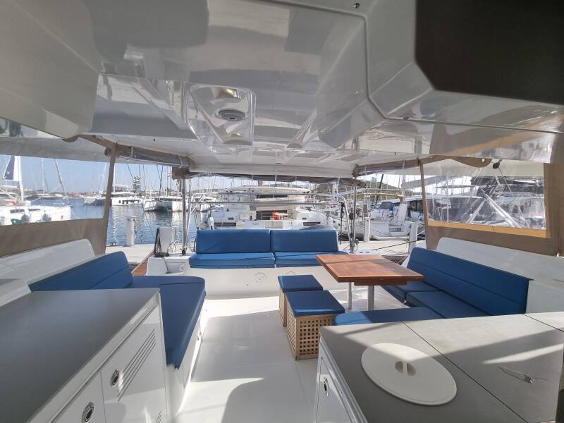 Lagoon 46 Dionike
