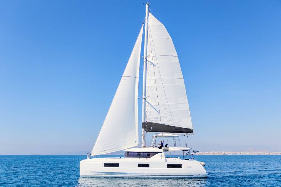 Lagoon 46 Iris
