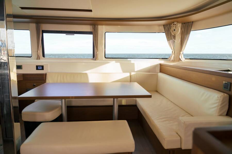 Lagoon 46 Sbronzo