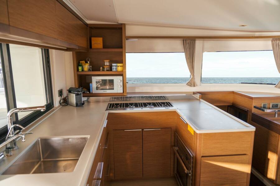 Lagoon 46 Sbronzo
