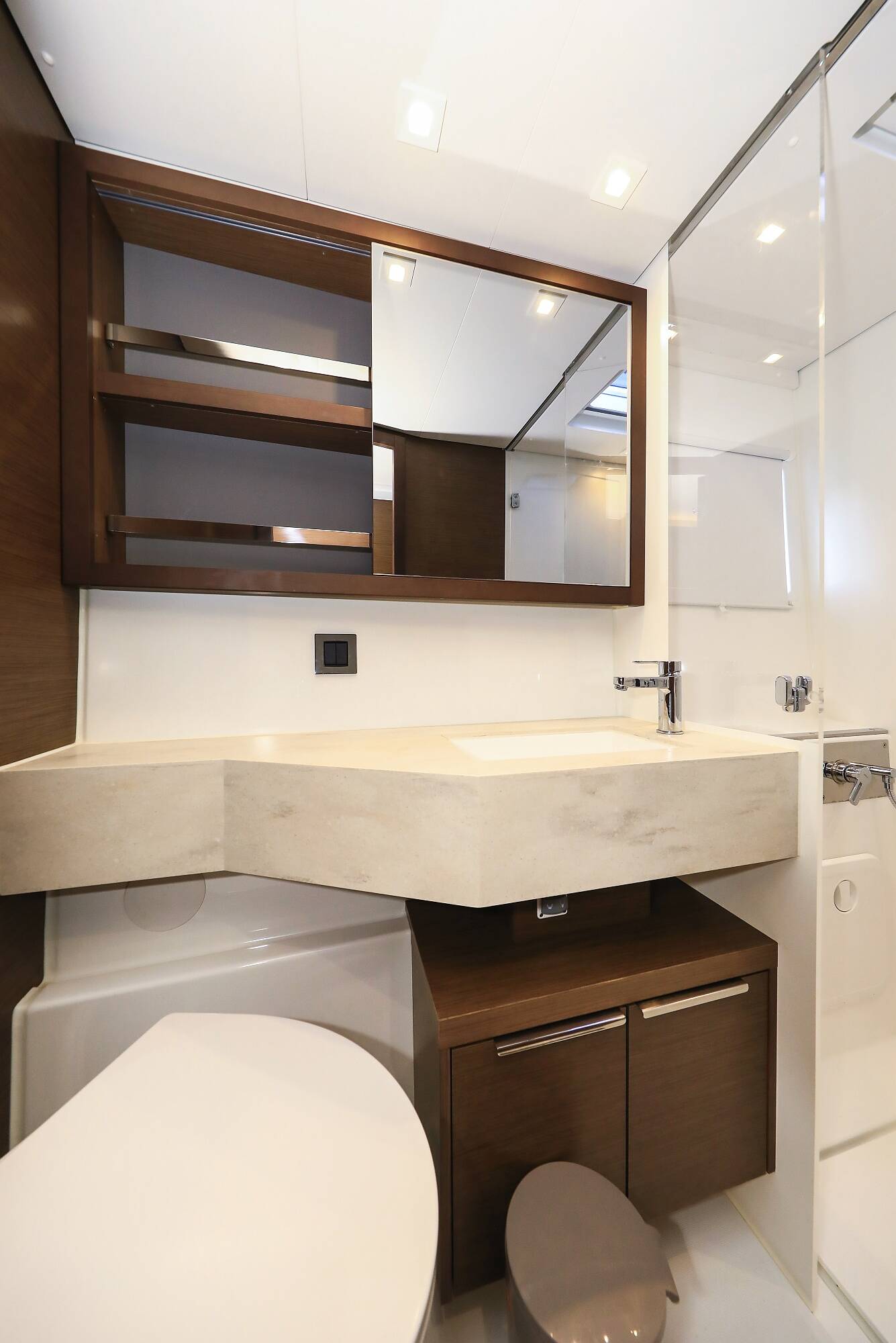 Lagoon 46 Midlife Crisis