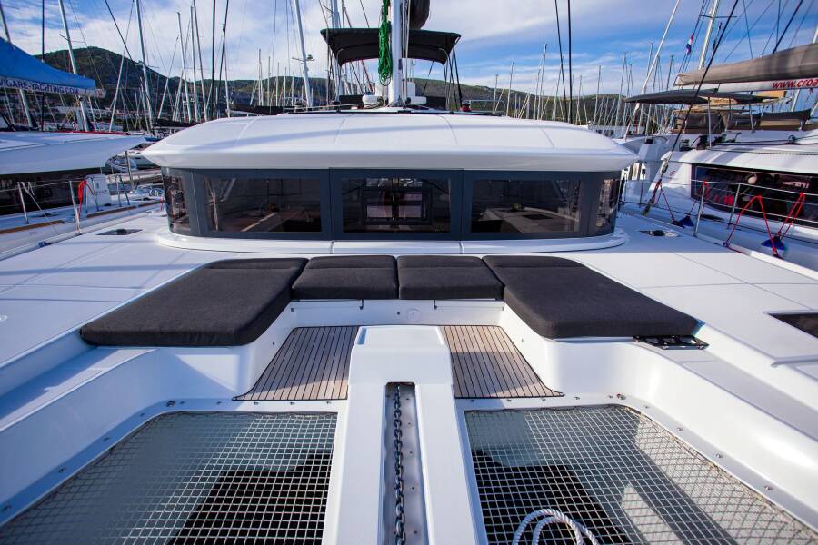 Lagoon 50 Sail La Vie