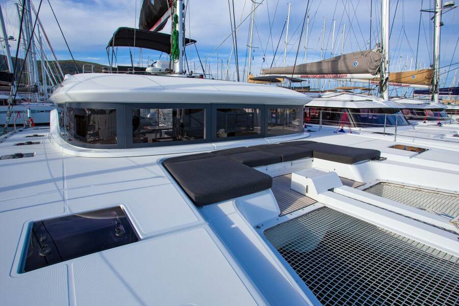 Lagoon 50 Sail La Vie