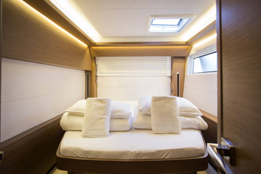 Lagoon 50 Sail La Vie