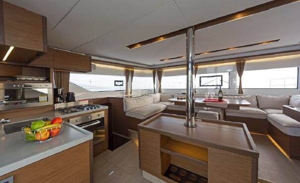 Lagoon 50 Aqua Star