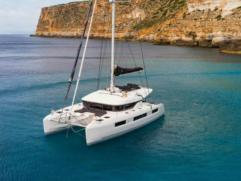 Lagoon 50 Icarus